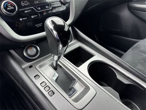 Used 2021 Nissan Murano SV image 22