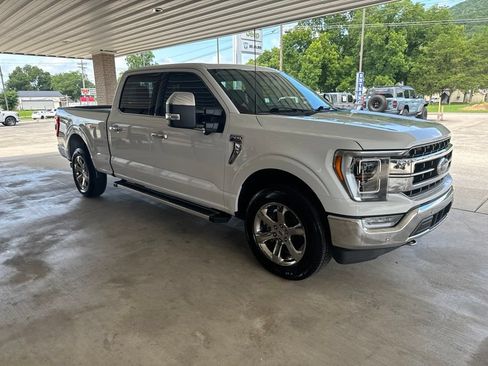 Used 2023 Ford F150 Lariat w/ Equipment Group 502A High AWD/4WD image 3