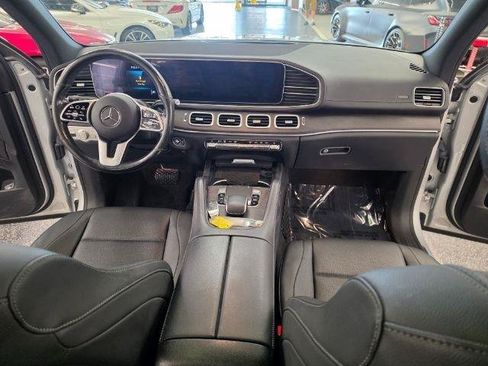 Used 2020 Mercedes-Benz GLS 450 4MATIC image 14