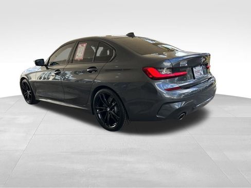 Used 2019 BMW 330i Sedan w/ M Sport Package image 4
