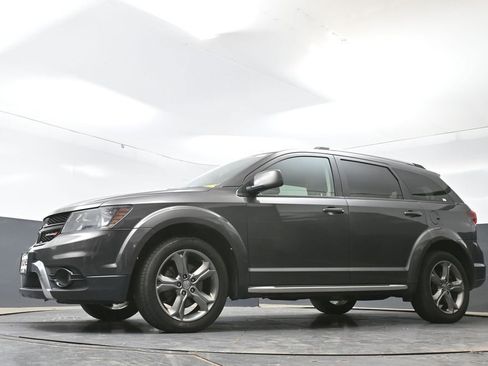 Used 2017 Dodge Journey Crossroad AWD/4WD image 50