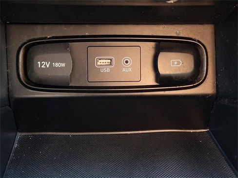 Used 2020 Hyundai Santa Fe SEL image 24