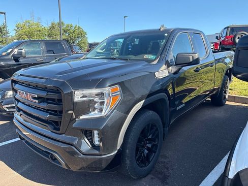 Used 2022 GMC Sierra 1500 Elevation AWD/4WD image 4