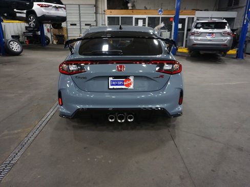 Used 2025 Honda Civic Type R image 21