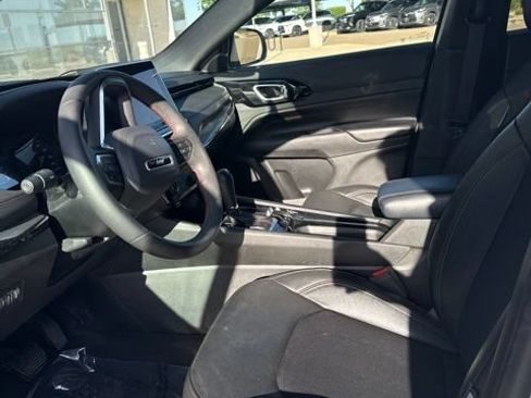 Used 2025 Jeep Compass Trailhawk AWD/4WD image 8