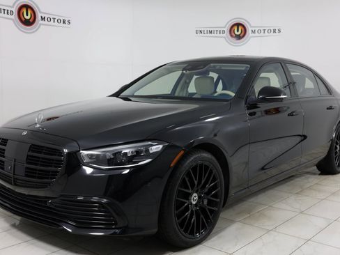 Used 2021 Mercedes-Benz S 580 4MATIC Sedan image 5
