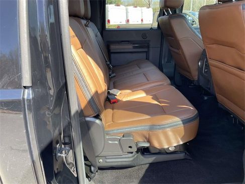 Used 2016 Ford F350 Platinum w/ FX4 Off-Road Package image 27