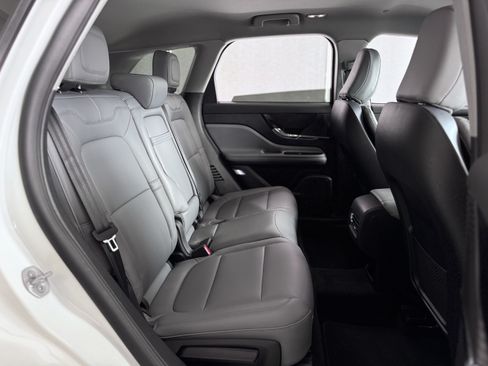 Used 2022 Lincoln Corsair FWD image 19