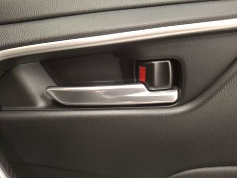 Used 2021 Toyota RAV4 XLE w/ Convenience Package image 49