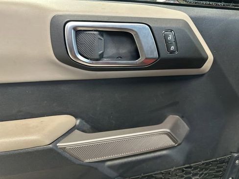 Certified 2023 Ford Bronco Wildtrak image 28