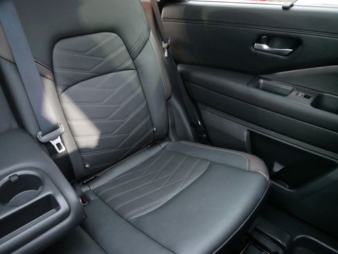 Certified 2024 Nissan Pathfinder Platinum w/ Cargo Package image 14