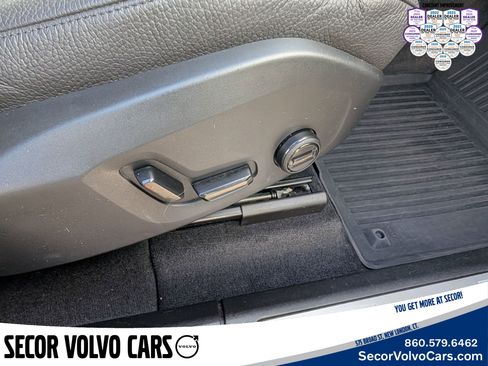 Certified 2023 Volvo XC60 B5 Plus image 26