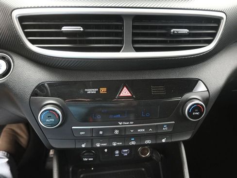 Used 2019 Hyundai Tucson Night image 9