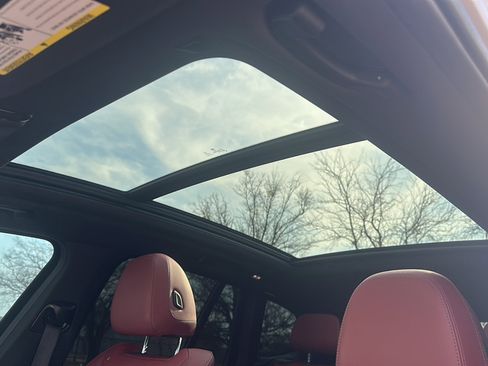 Certified 2023 BMW X3 xDrive30i w/ M Sport Package image 16