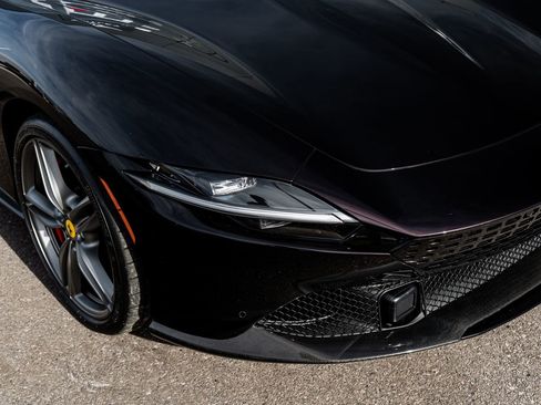 Used 2024 Ferrari Roma Spider image 20