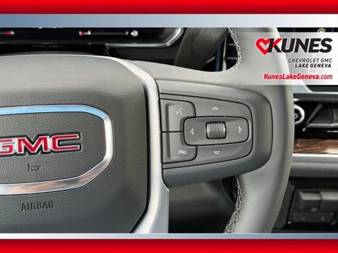 New 2026 GMC Sierra 1500 SLE image 35