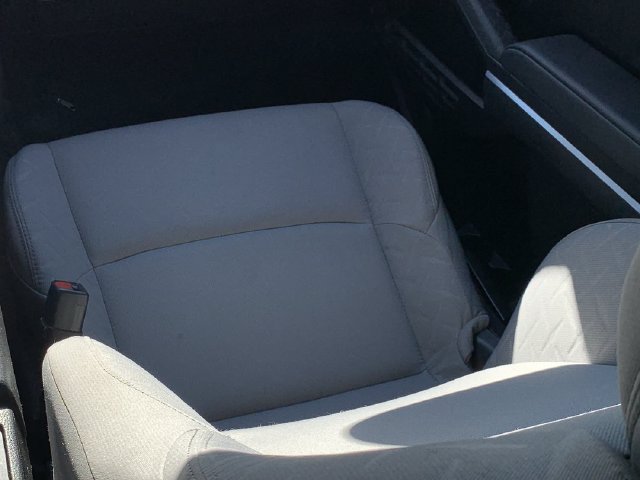 Used 2025 Toyota Tacoma SR5 AWD/4WD image 33
