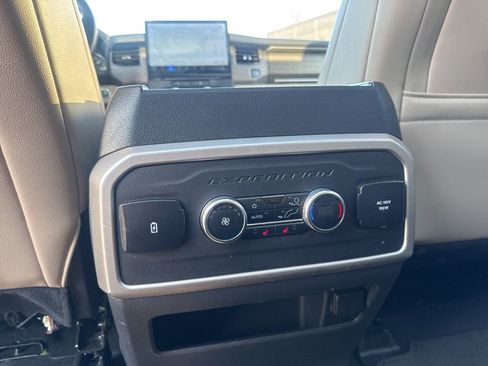 Used 2024 Ford Expedition Max Limited image 28