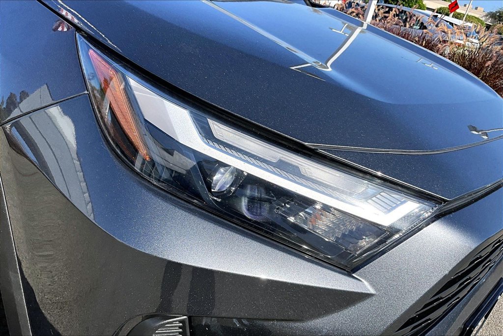 Used 2023 Toyota RAV4 XLE w/ Convenience Package AWD/4WD image 32