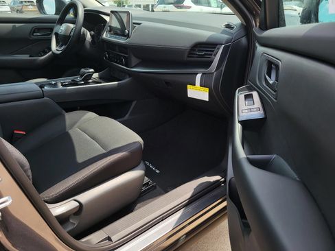 New 2026 Nissan Rogue S FWD image 10