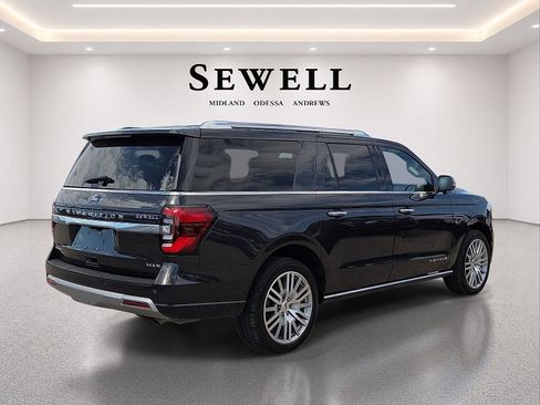 Used 2023 Ford Expedition Max Platinum AWD/4WD image 4