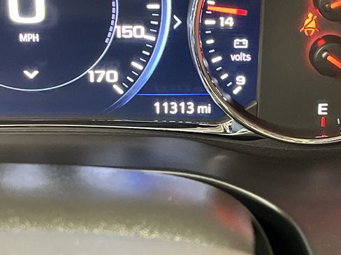 Certified 2023 GMC Acadia Denali w/ Denali Ultimate Package AWD/4WD image 19