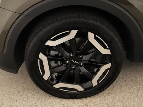 Used 2024 Kia Telluride S FWD image 34