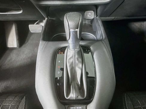 Used 2024 Honda HR-V LX image 18