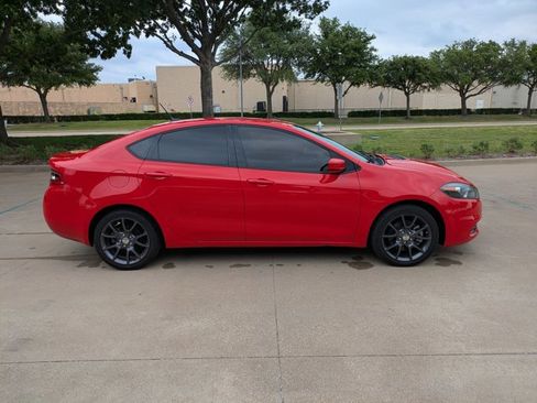 Used 2016 Dodge Dart GT Sport image 4