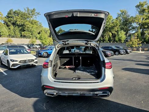 New 2026 Mercedes-Benz GLC 350e 4MATIC image 9