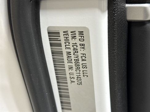 Used 2024 Jeep Grand Cherokee Limited 4xe image 29