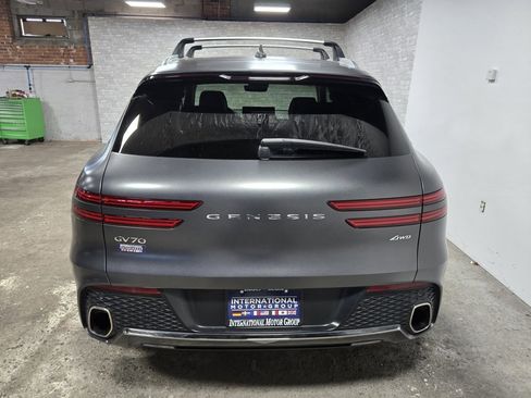 Used 2023 Genesis GV70 2.5T w/ Advanced Package image 51
