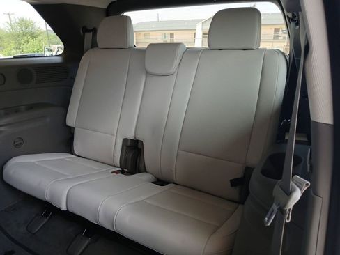 New 2026 Hyundai Palisade SEL Premium FWD image 16