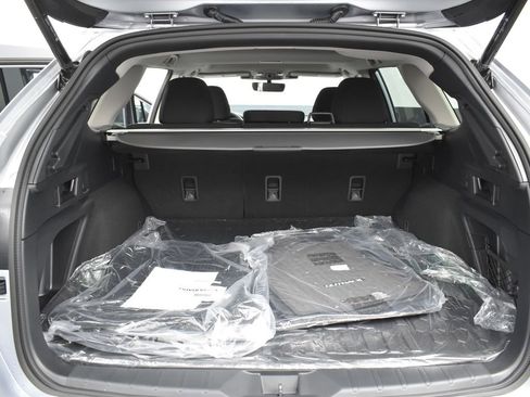 New 2025 Subaru Outback Premium image 24