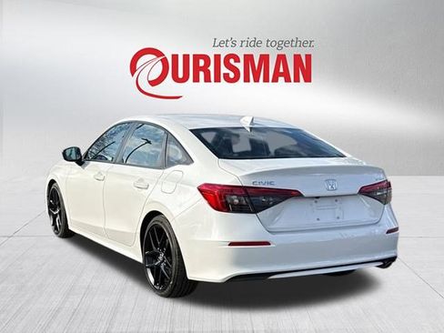 Used 2024 Honda Civic Sport image 4