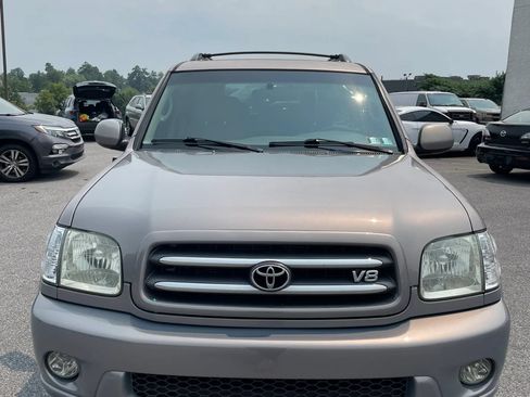 Used 2002 Toyota Sequoia Limited RWD image 3