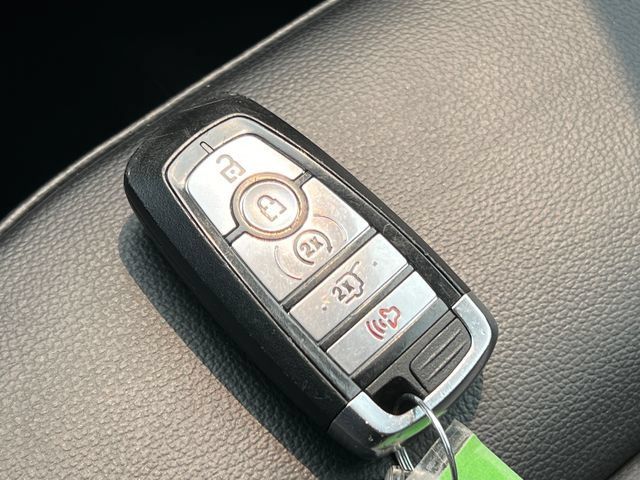 Used 2024 Ford Edge SEL w/ Convenience Package AWD/4WD image 31