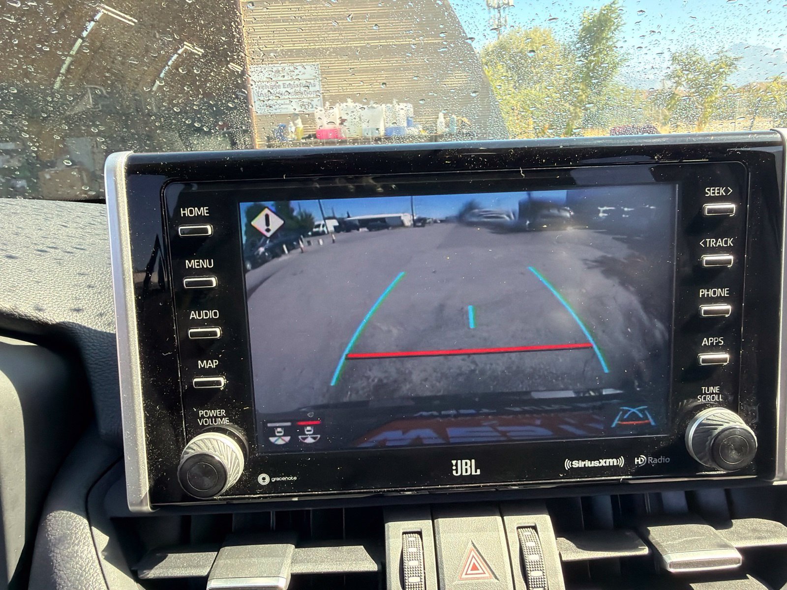 Used 2019 Toyota RAV4 XLE Premium w/ Cold Weather Package AWD/4WD image 14
