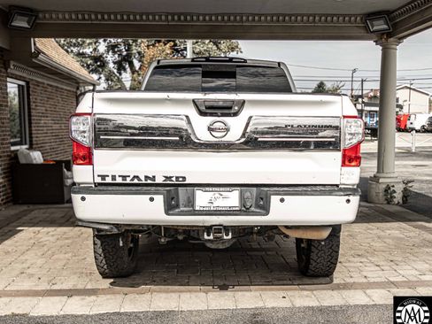 Used 2017 Nissan Titan Platinum Reserve image 13