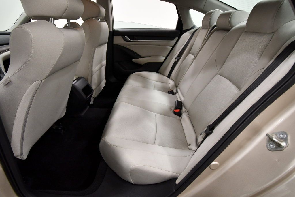 Certified 2018 Honda Accord LX image 15