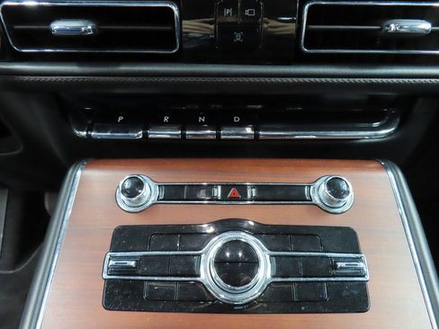 Used 2023 Lincoln Aviator Reserve w/ Equipment Group 201A image 50