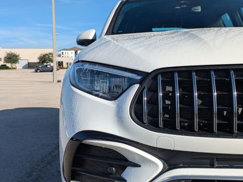 Used 2024 Mercedes-Benz GLC 43 AMG 4MATIC image 10