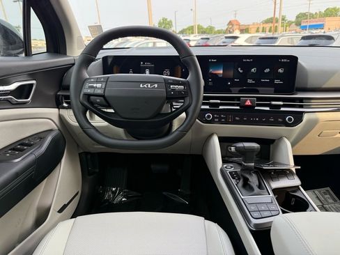 New 2026 Kia Sportage EX image 10