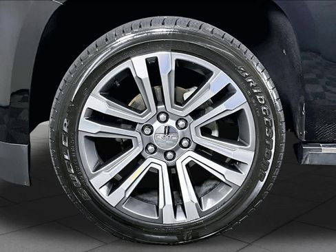 Used 2019 GMC Yukon Denali w/ Denali Ultimate Package RWD image 10