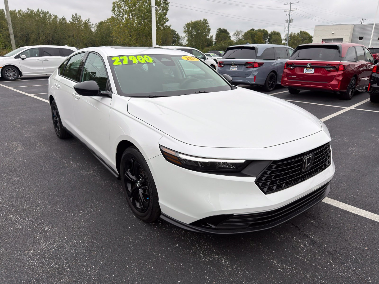 Used 2025 Honda Accord SE image 10