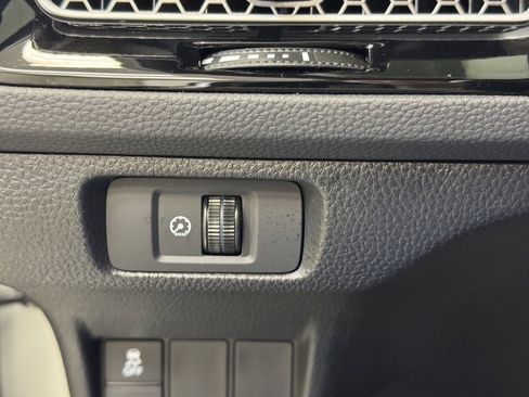 Used 2025 Honda Civic FWD Hybrid Sedan image 26