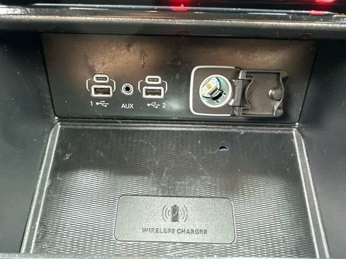 Used 2023 Jeep Grand Cherokee Laredo X w/ Luxury Tech Group I AWD/4WD image 35