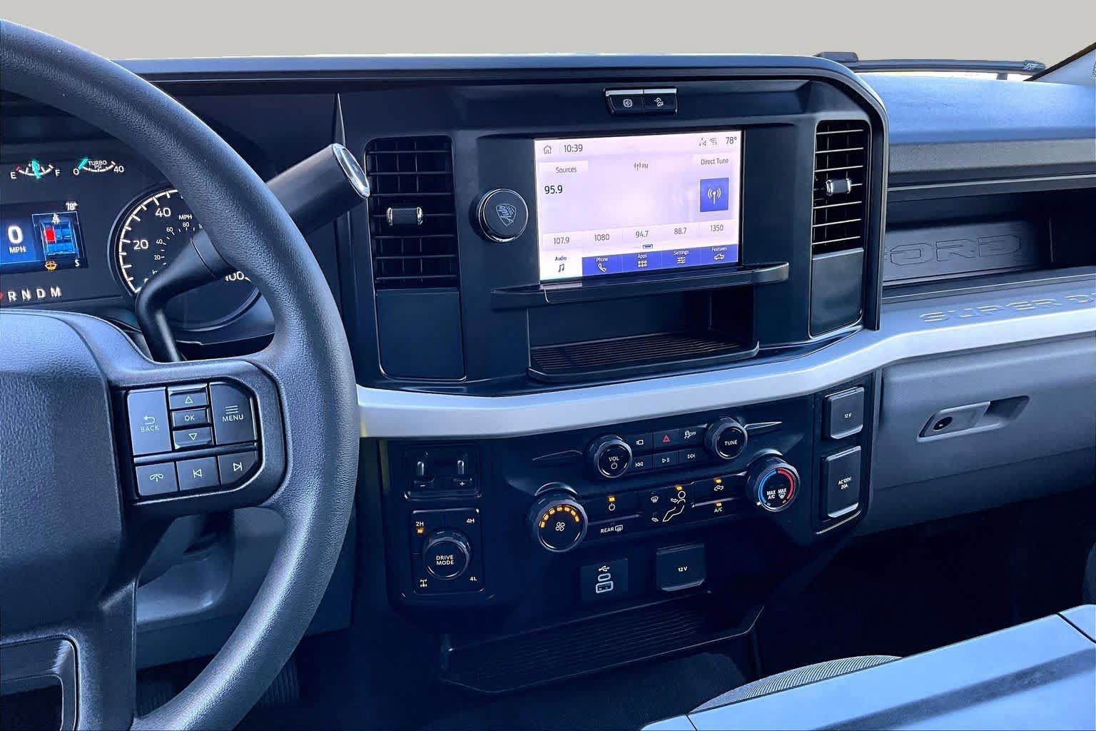 Used 2025 Ford F350 XL w/ STX Appearance Package AWD/4WD image 6