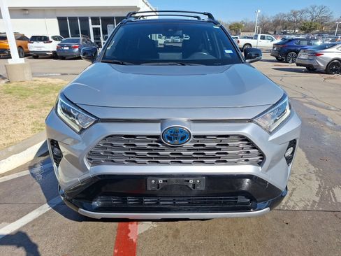Used 2021 Toyota RAV4 XSE image 9