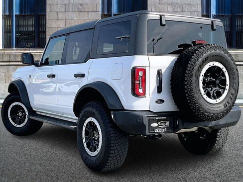 Certified 2023 Ford Bronco Wildtrak AWD/4WD image 10